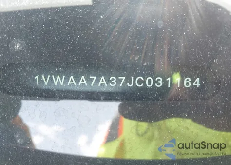 2018 Volkswagen Passat 2.0T R-Line/2.0T S z USA, uszkodzony, nr VIN 1VWAA7A37JC031164